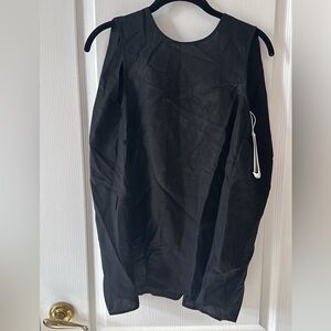 COS tank 
Size small 
New with tags